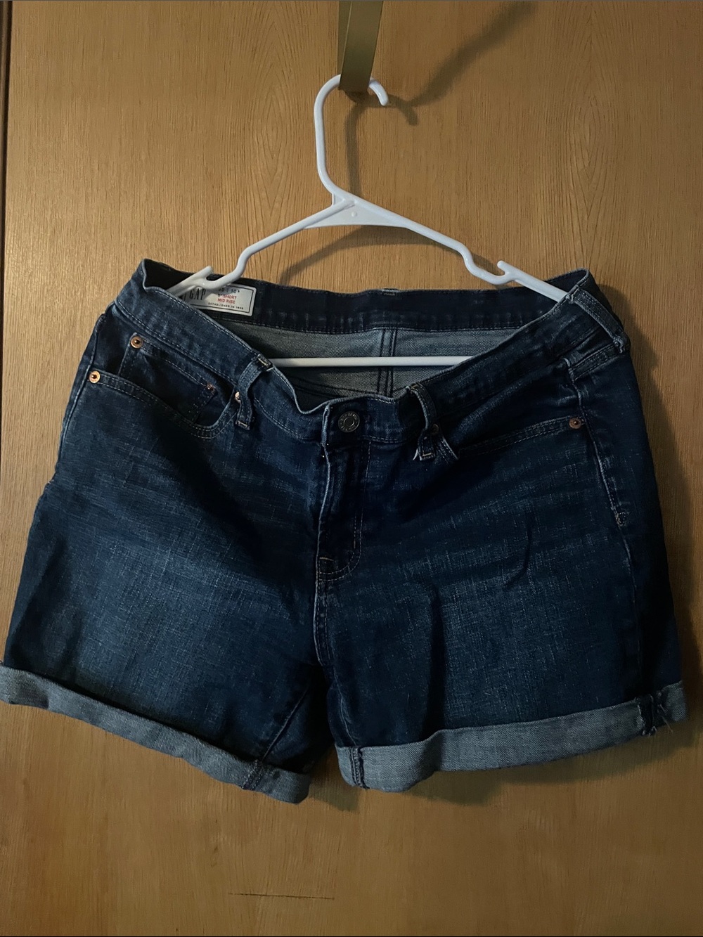 GAP Denim Cuffed Women's Shorts - Dark Blue